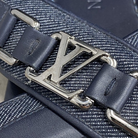 Louis Vuitton Authentic Sandals Size 8 - Picture 4 of 11